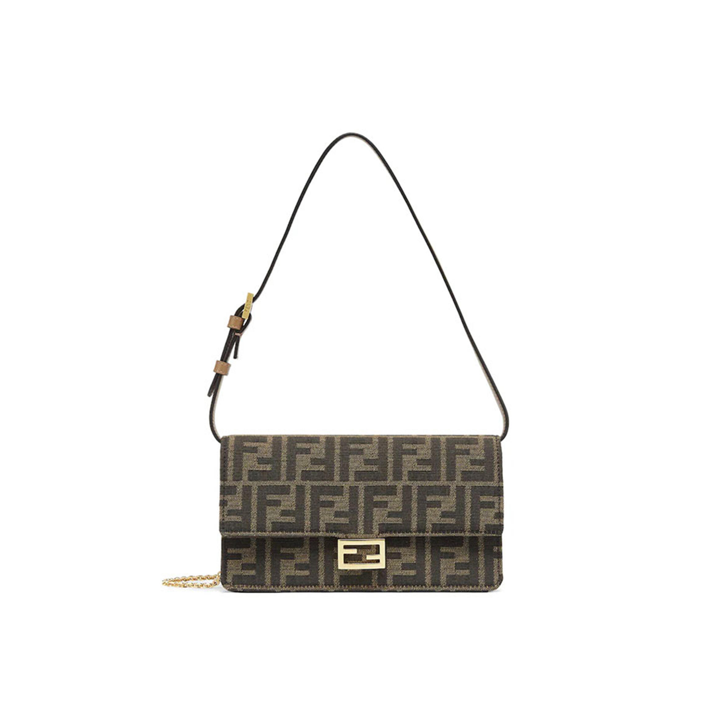 F**di wallet on chain baguette 8m0498a98pf0a6e (21*11.5*5cm)